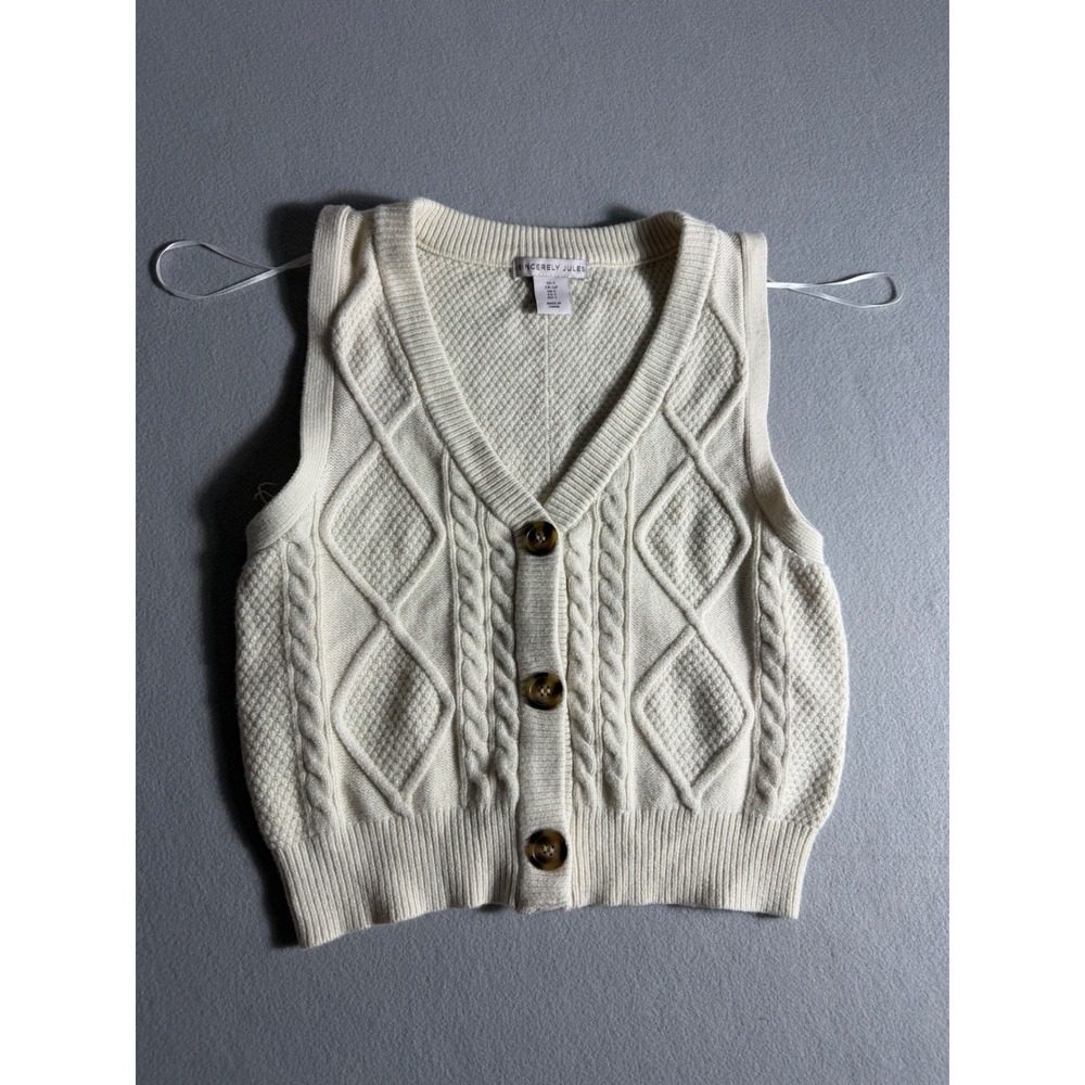 Sincerely Jules Cream Cable Knit Button Front Sweater Vest V-Neck Small